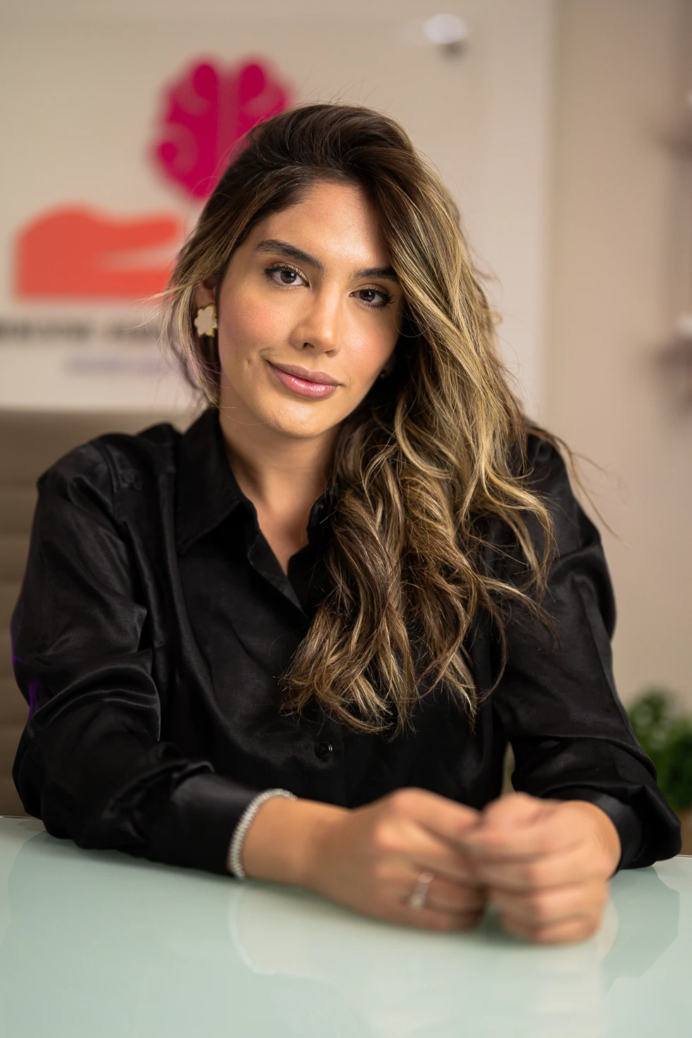 Retrato de Dra. Karolyne Metello